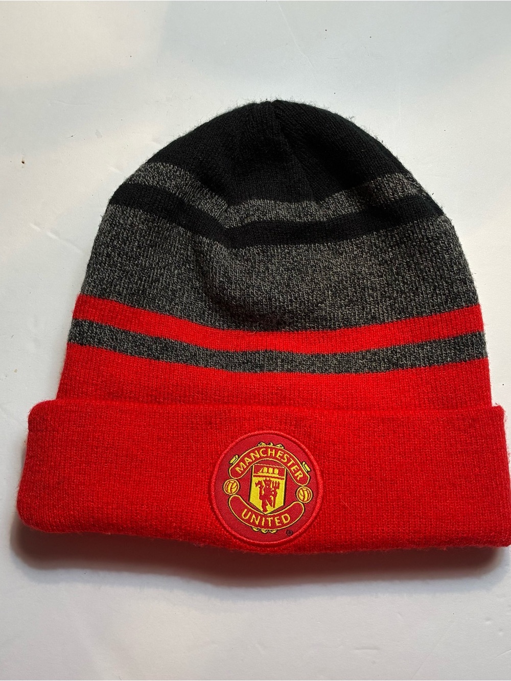 Manchester United Official Red & Black Knit Beanie New Condition.